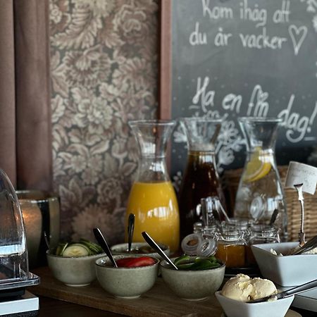 Hotel Victoria Шеллефтео Екстер'єр фото